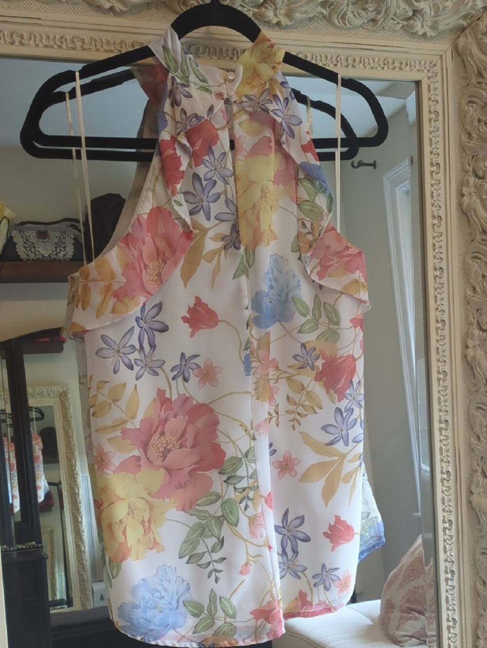 Floral Halter Neck Chiffon Top - White/Pastel - Picture 3 of 5